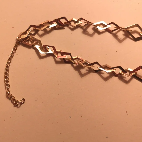 Vintage gold tone chain belt - Picture 4 of 4